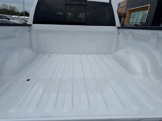 new 2025 Ram 1500 car, priced at $45,632