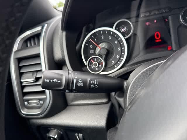 new 2025 Ram 1500 car, priced at $45,632