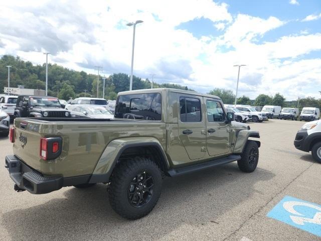 new 2025 Jeep Gladiator car, priced at $51,940