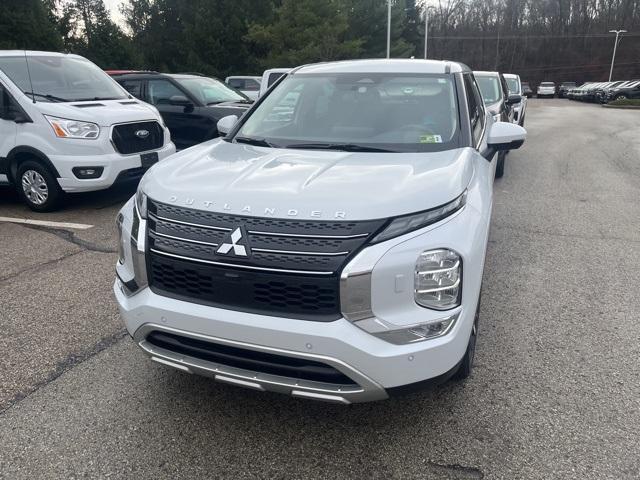 used 2023 Mitsubishi Outlander car, priced at $25,305