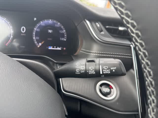 new 2025 Jeep Grand Cherokee car, priced at $41,730