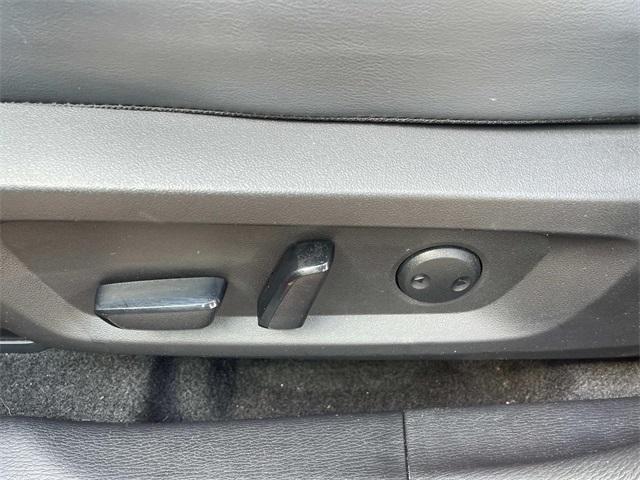 used 2024 Mitsubishi Outlander PHEV car, priced at $34,287