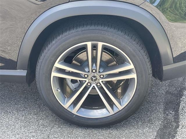 used 2022 Mercedes-Benz GLE 450 car, priced at $54,987