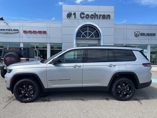 new 2024 Jeep Grand Cherokee L car, priced at $45,696