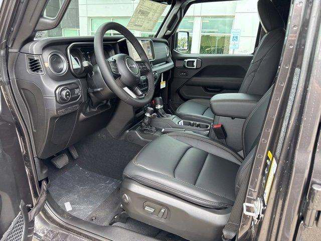 new 2025 Jeep Gladiator car, priced at $50,471