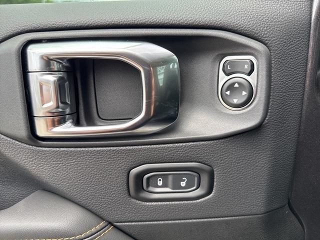 new 2025 Jeep Gladiator car, priced at $54,302
