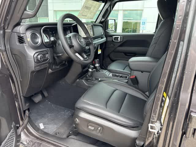 new 2025 Jeep Gladiator car, priced at $54,730