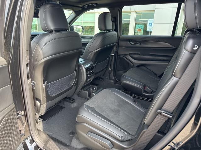 new 2025 Jeep Grand Cherokee L car, priced at $45,107