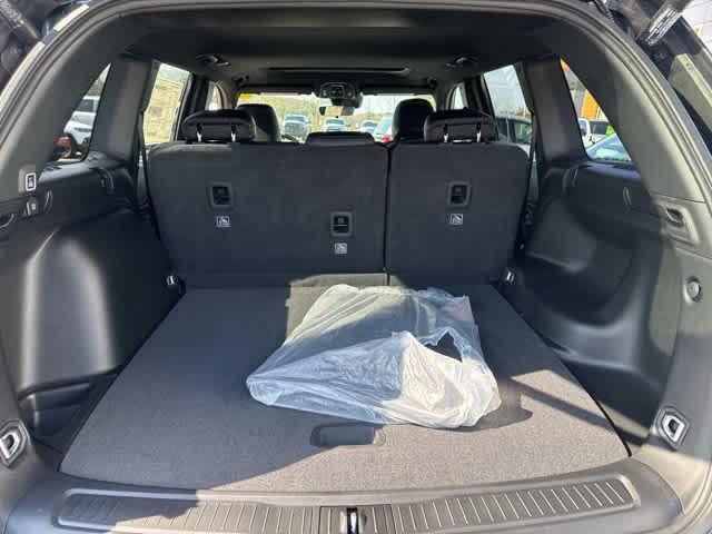 new 2025 Jeep Grand Cherokee car, priced at $42,683