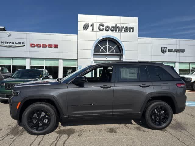 new 2025 Jeep Grand Cherokee car, priced at $42,683