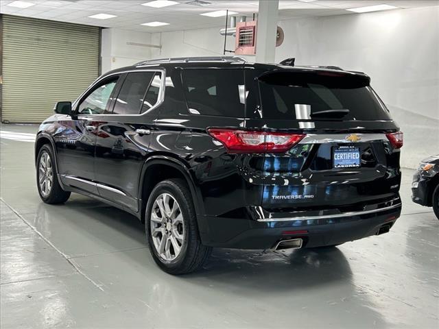 used 2021 Chevrolet Traverse car, priced at $31,900