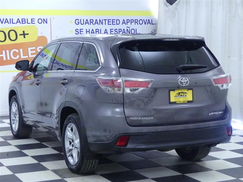 used 2015 Toyota Highlander car, priced at $18,250