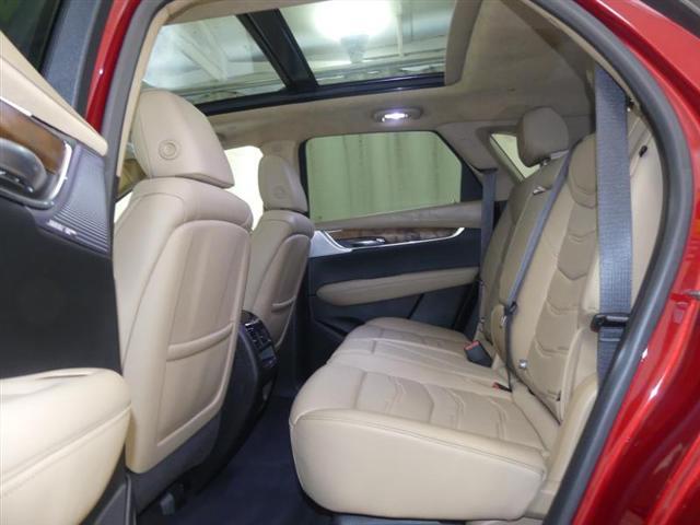 used 2021 Cadillac XT5 car, priced at $26,999
