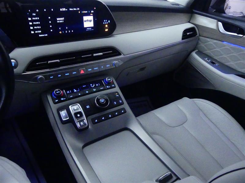 used 2022 Hyundai Palisade car, priced at $28,500