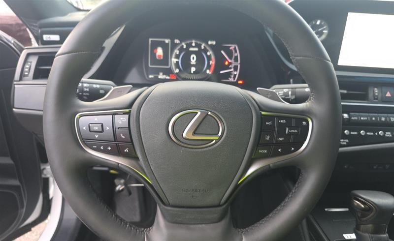 used 2024 Lexus ES 350 car, priced at $36,500