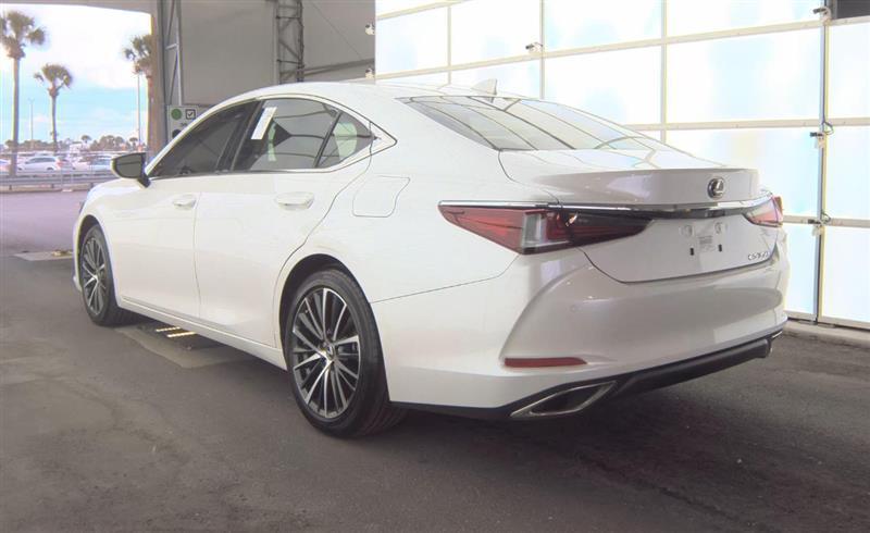 used 2024 Lexus ES 350 car, priced at $36,500