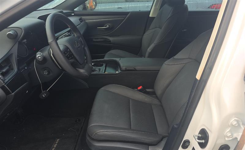 used 2024 Lexus ES 350 car, priced at $36,500