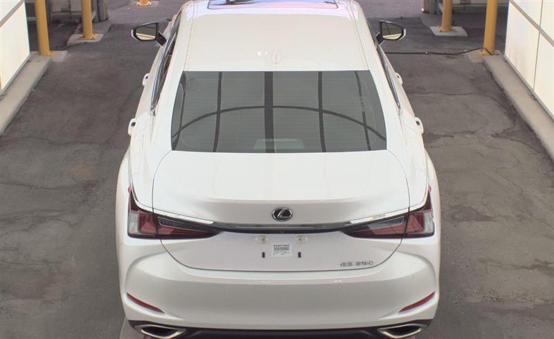 used 2024 Lexus ES 350 car, priced at $36,500