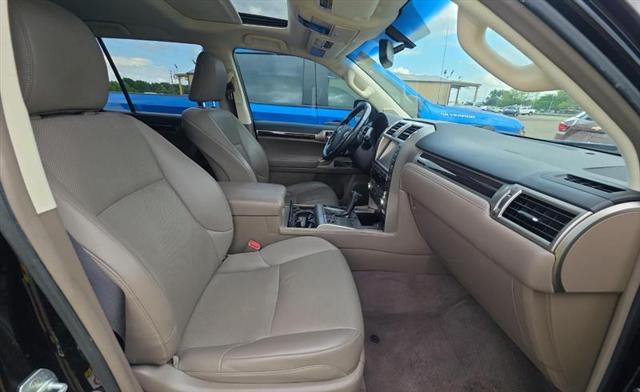 used 2019 Lexus GX 460 car, priced at $28,900
