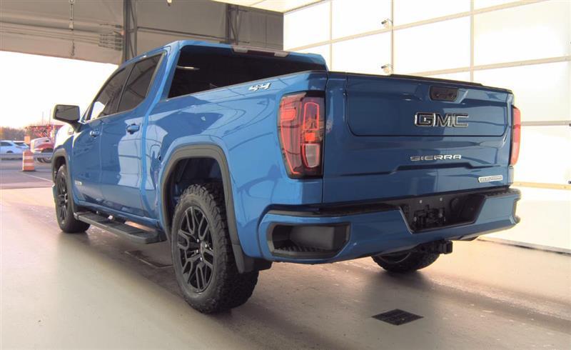 used 2022 GMC Sierra 1500 car, priced at $35,400
