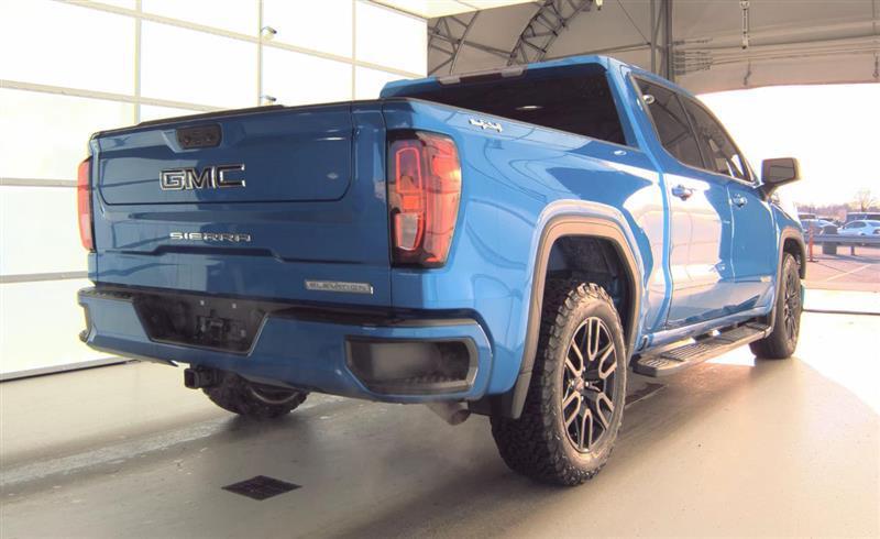used 2022 GMC Sierra 1500 car, priced at $35,400
