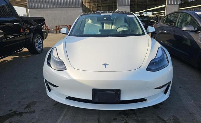 used 2022 Tesla Model 3 car