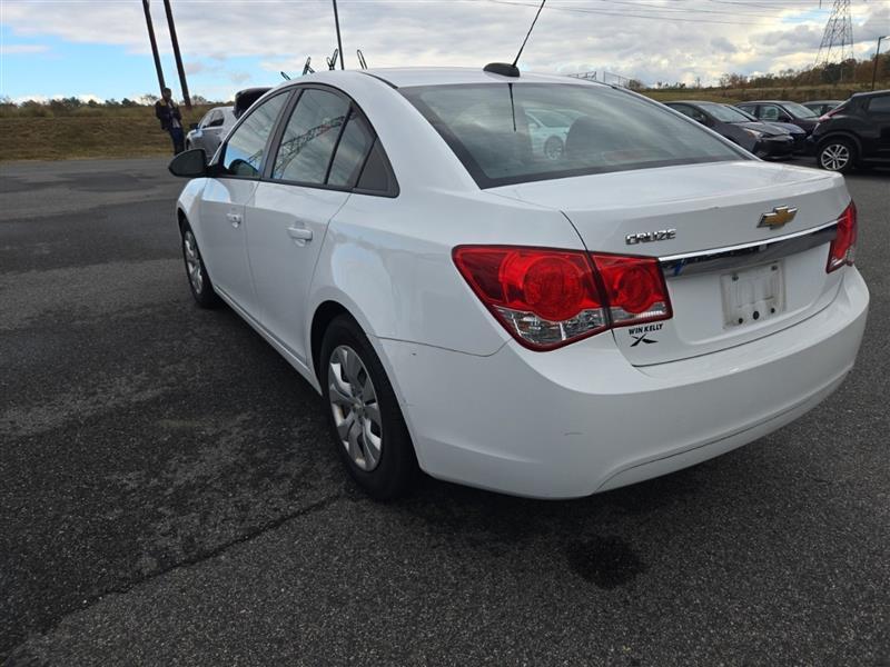 used 2016 Chevrolet Cruze Limited car, priced at $8,300