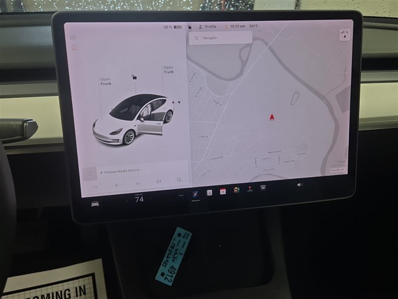 used 2021 Tesla Model 3 car, priced at $21,000