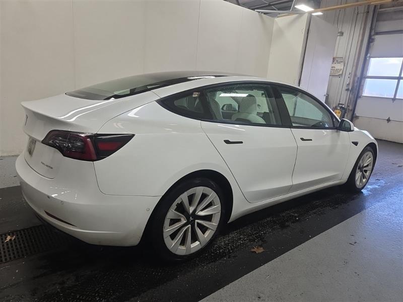 used 2021 Tesla Model 3 car, priced at $21,000