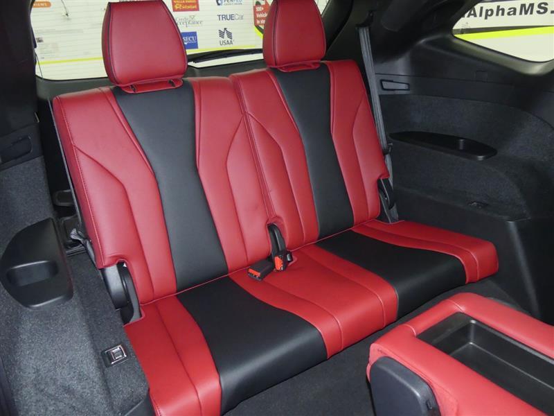 used 2023 Acura MDX car, priced at $40,000