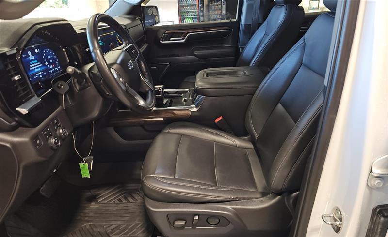 used 2022 Chevrolet Silverado 1500 car, priced at $38,750