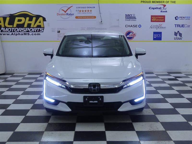 used 2021 Honda Clarity Plug-In Hybrid car, priced at $21,000