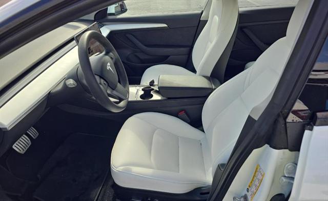 used 2022 Tesla Model 3 car