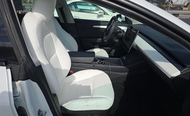used 2022 Tesla Model 3 car
