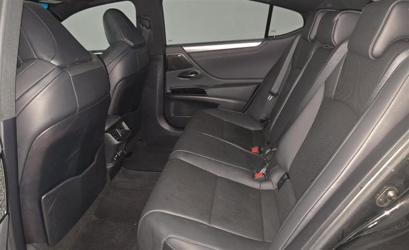 used 2024 Lexus ES 350 car, priced at $37,000