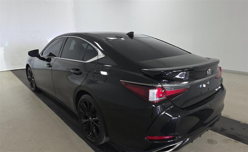 used 2024 Lexus ES 350 car, priced at $37,000