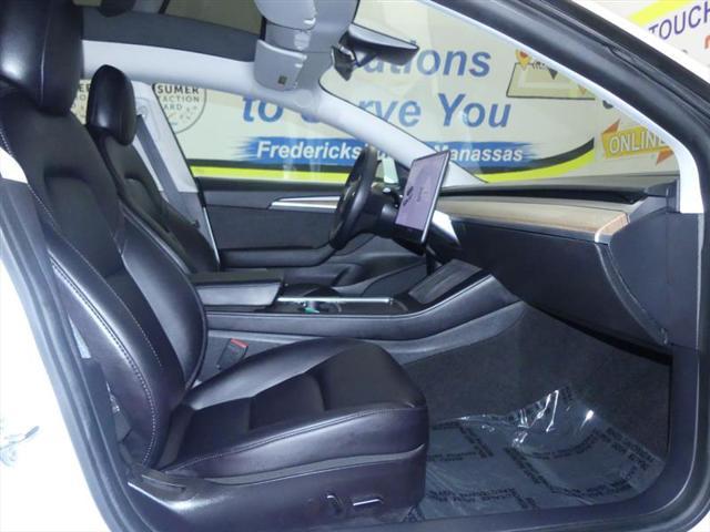 used 2021 Tesla Model 3 car, priced at $22,000