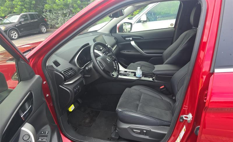 used 2025 Mitsubishi Eclipse Cross car, priced at $19,999