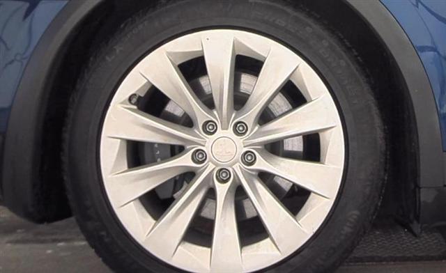 used 2018 Tesla Model X car, priced at $24,999