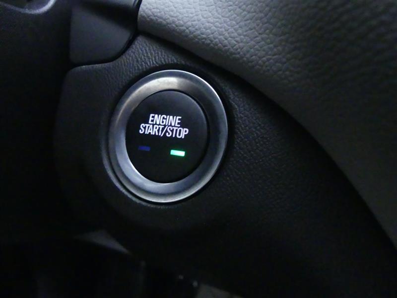 used 2023 Chevrolet Equinox car, priced at $18,900