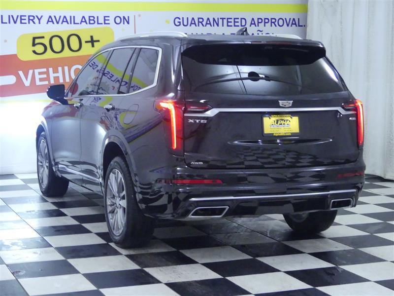 used 2023 Cadillac XT6 car, priced at $36,900