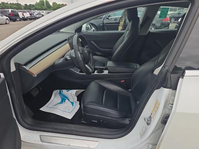 used 2019 Tesla Model 3 car