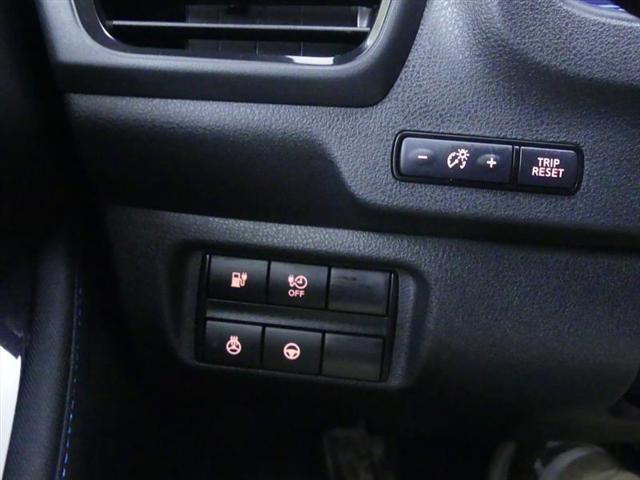 used 2021 Nissan Leaf car, priced at $15,000