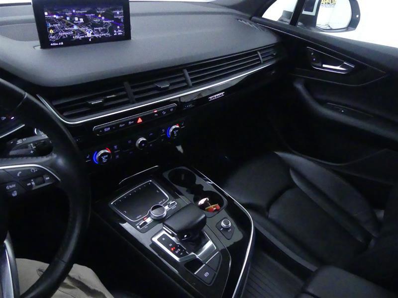 used 2019 Audi Q7 car, priced at $21,700