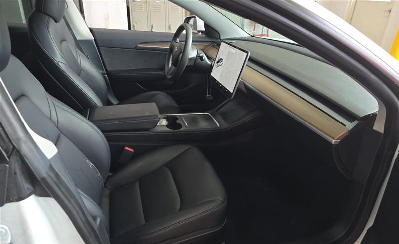 used 2021 Tesla Model 3 car, priced at $18,400