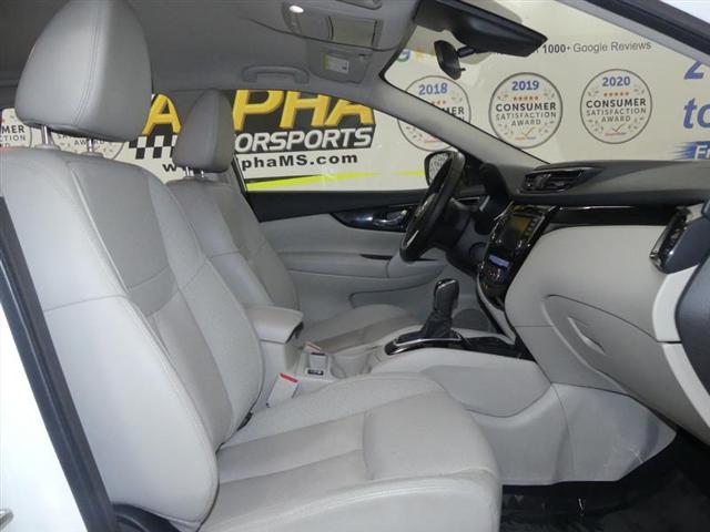 used 2022 Nissan Rogue Sport car, priced at $20,000