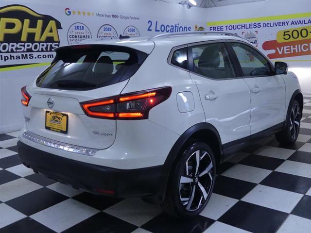 used 2022 Nissan Rogue Sport car, priced at $20,000