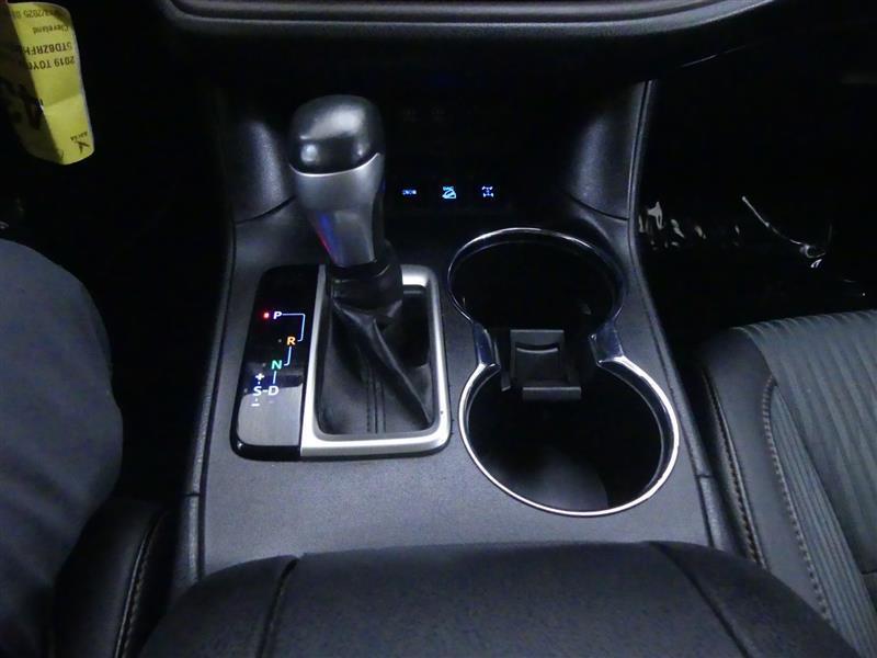 used 2019 Toyota Highlander car, priced at $23,999