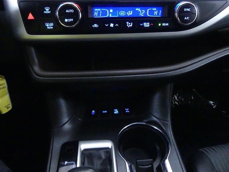 used 2019 Toyota Highlander car, priced at $23,999