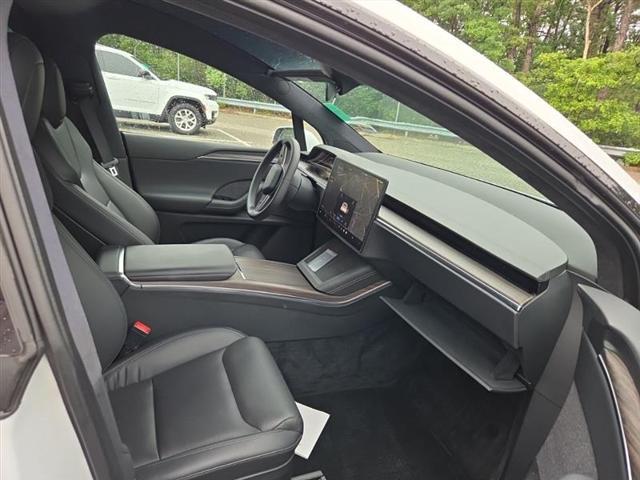 used 2022 Tesla Model X car, priced at $44,500